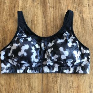 Moving Comfort Vero Sports Bra Size Medium